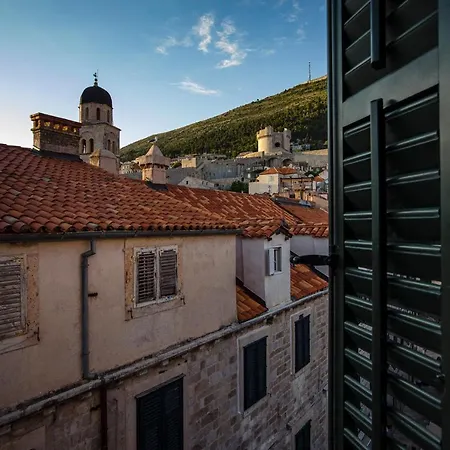 Two Bedroom Luxury Sorgo Cerva In Old Town Dubrovnik